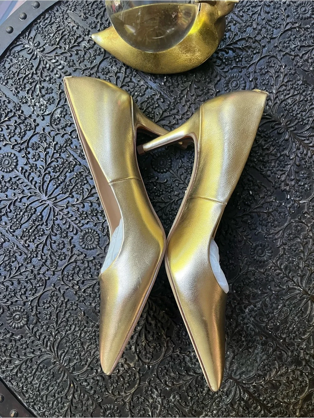 SAM EDELMAN VIENNA AMBER GOLD PUMPS 8.5